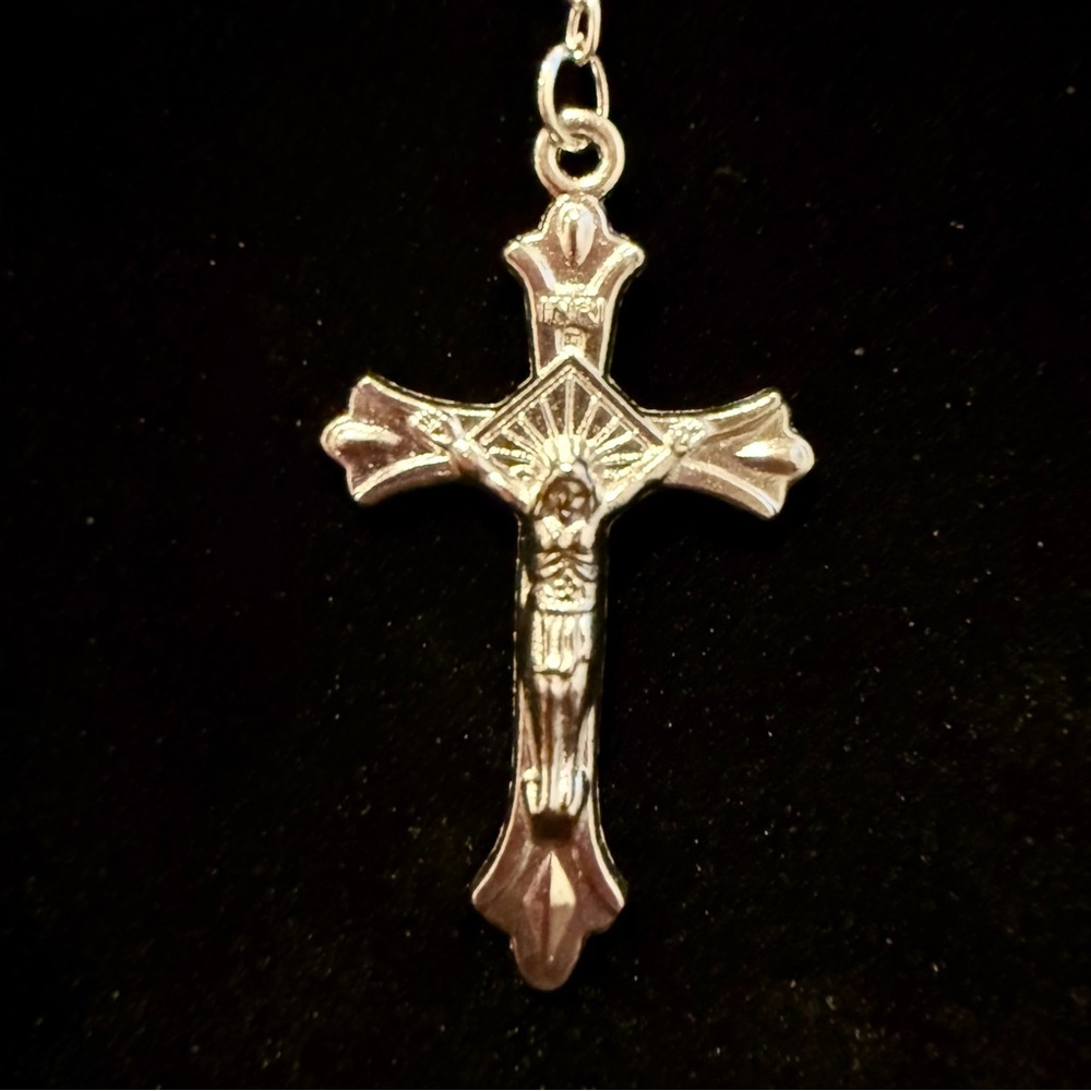 White Round Pressed Glass Prayer Rosary - Picture 5 of 5